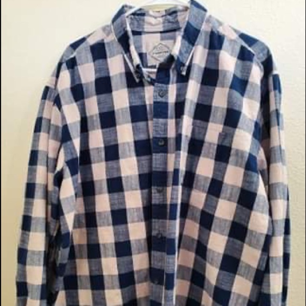 St. John’s Bay Flannel Dress shirt